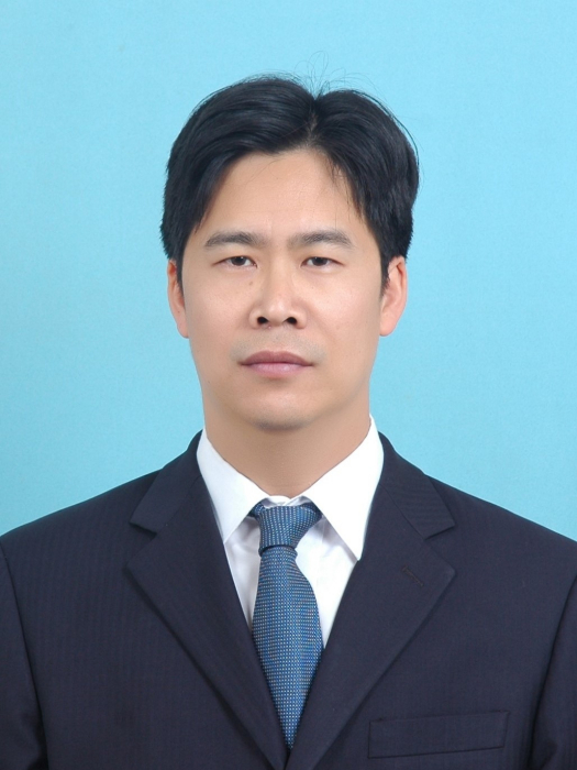 葉鋒(浙江省寧波市象山縣政務服務辦公室黨組成員) 葉鋒(浙江省寧波市象山縣政務服務辦公室黨組成員)