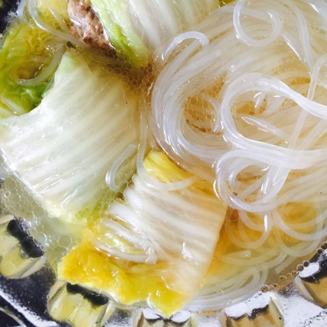 白菜肉卷湯 白菜肉卷湯