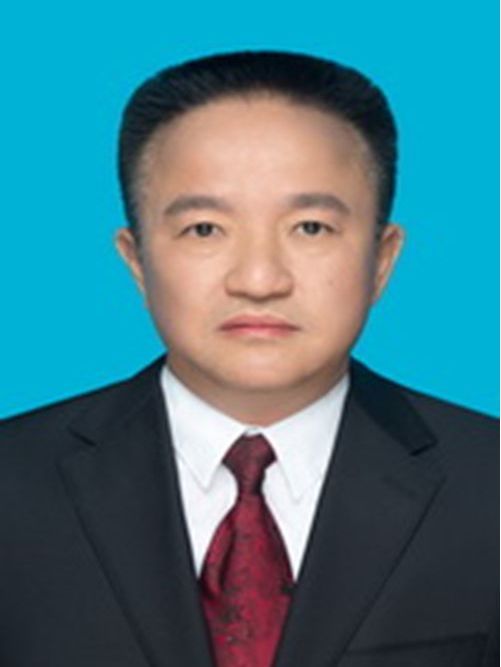 成肇興 成肇興