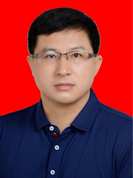 張樹忠(貴州省黔東南州榕江縣政府副縣長) 張樹忠(貴州省黔東南州榕江縣政府副縣長)