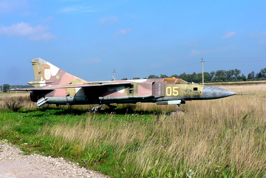 米格-23