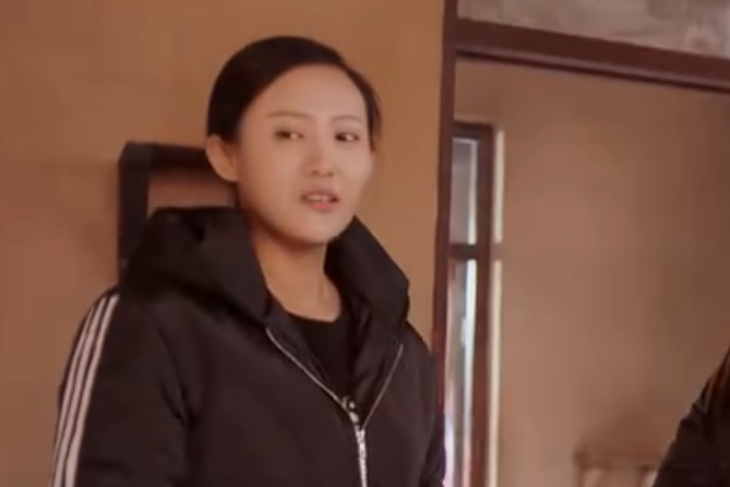 李悠悠(當代都市劇《溫州三家人》中的角色) 李悠悠(當代都市劇《溫州三家人》中的角色)