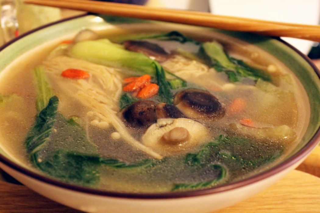 鮮菇青菜湯 鮮菇青菜湯