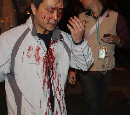 台警方清場學生團體爆流血衝突