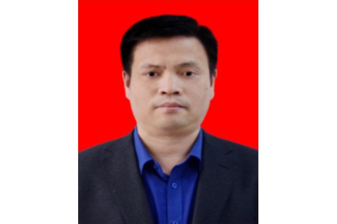 王光明(山東省棗莊市教育局局長) 王光明(山東省棗莊市教育局局長)