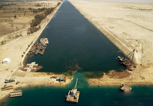 埃及新蘇伊士運河