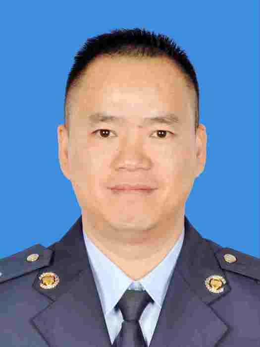 廖勇軍(國家稅務總局博羅縣稅務局總會計師) 廖勇軍(國家稅務總局博羅縣稅務局總會計師)