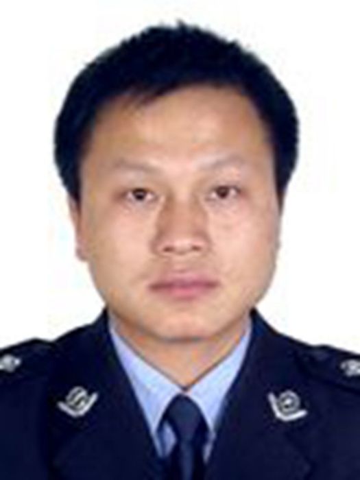 陳玉斌(長江航運公安局南京分局沿江派出所原副所長) 陳玉斌(長江航運公安局南京分局沿江派出所原副所長)