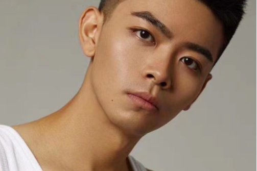 錢宇(演員) 錢宇(演員)