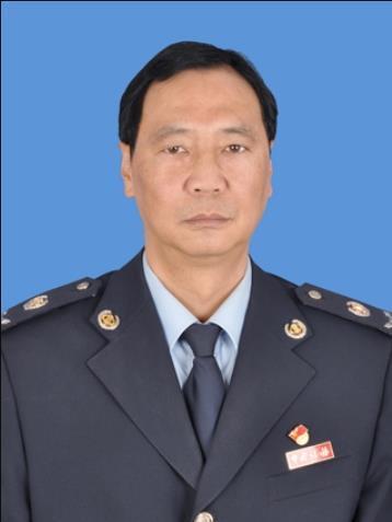 趙江(國家稅務總局玉溪市通海縣國家稅務局黨委委員、副局長) 趙江(國家稅務總局玉溪市通海縣國家稅務局黨委委員、副局長)