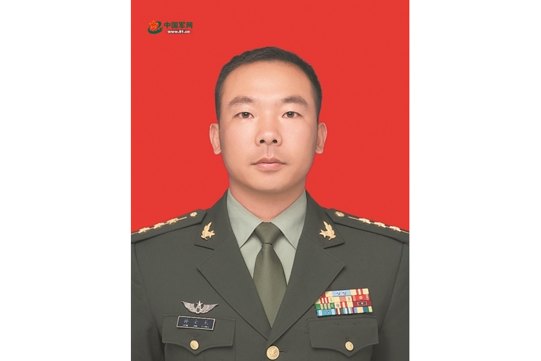 孫金龍(陸軍第七十一集團軍某旅連長) 孫金龍(陸軍第七十一集團軍某旅連長)