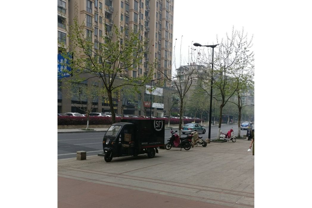 豐登街(南京市江北新區豐登街) 豐登街(南京市江北新區豐登街)
