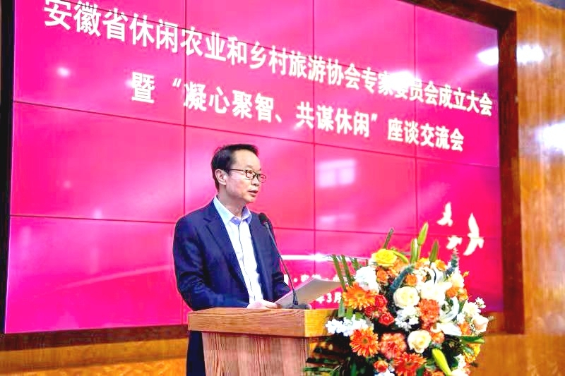 董仁泉 董仁泉