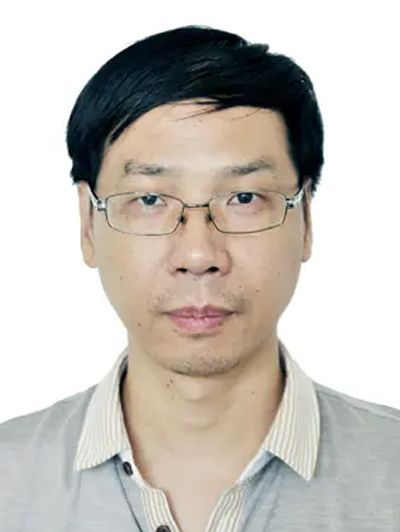 熊光(江西省撫州市東鄉區規劃局副局長) 熊光(江西省撫州市東鄉區規劃局副局長)