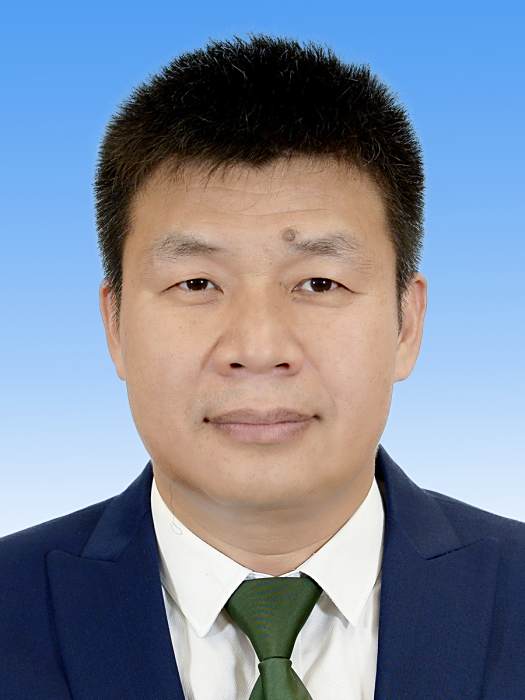 李國新(廣州市番禺區南村鎮二級調研員) 李國新(廣州市番禺區南村鎮二級調研員)