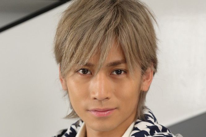 角居裕也 角居裕也