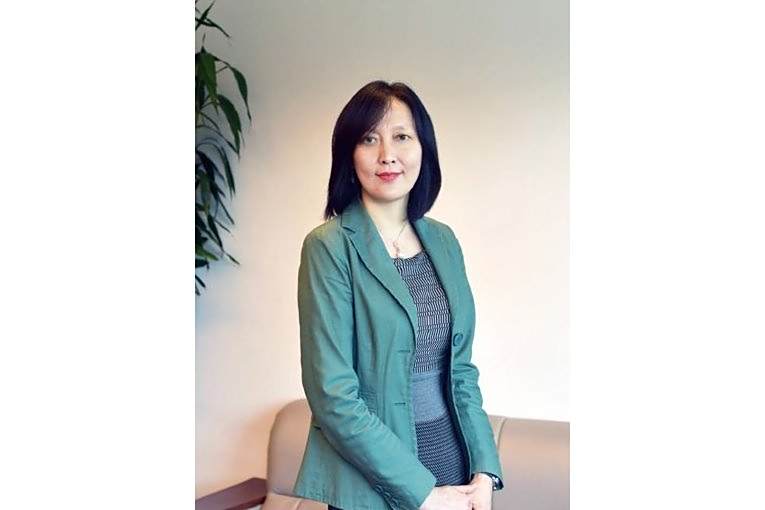 曾琪(中國中信集團有限公司副總經理、黨委委員) 曾琪(中國中信集團有限公司副總經理、黨委委員)
