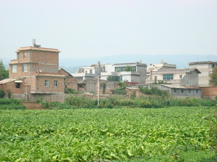 飲泉村(雲南省玉溪市江川縣大街鎮上頭營村委會下轄村) 飲泉村(雲南省玉溪市江川縣大街鎮上頭營村委會下轄村)