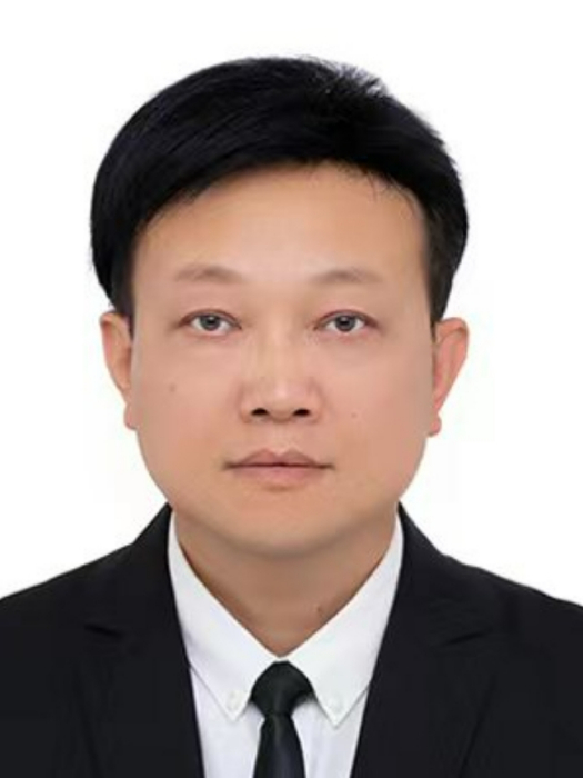 鐘暉(貴州省六盤水市六枝特區農業農村局黨組成員、副局長) 鐘暉(貴州省六盤水市六枝特區農業農村局黨組成員、副局長)