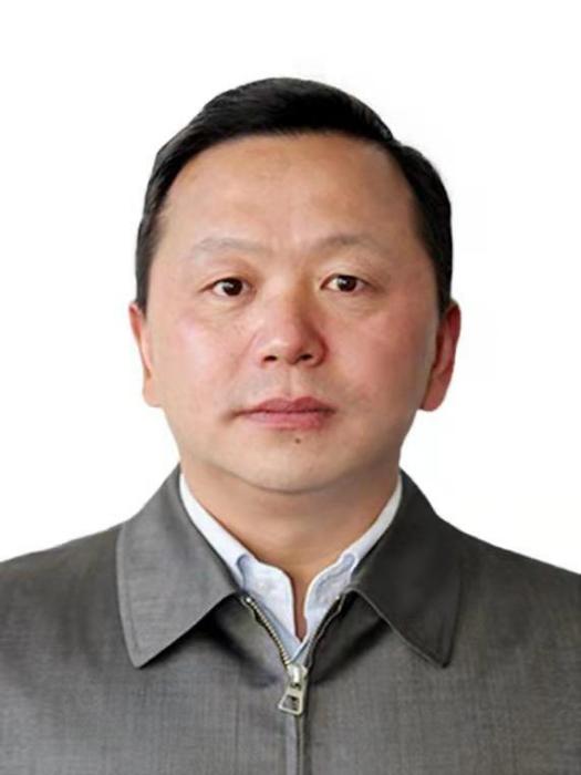 徐大勇(江蘇省公安廳黨委副書記、常務副廳長) 徐大勇(江蘇省公安廳黨委副書記、常務副廳長)
