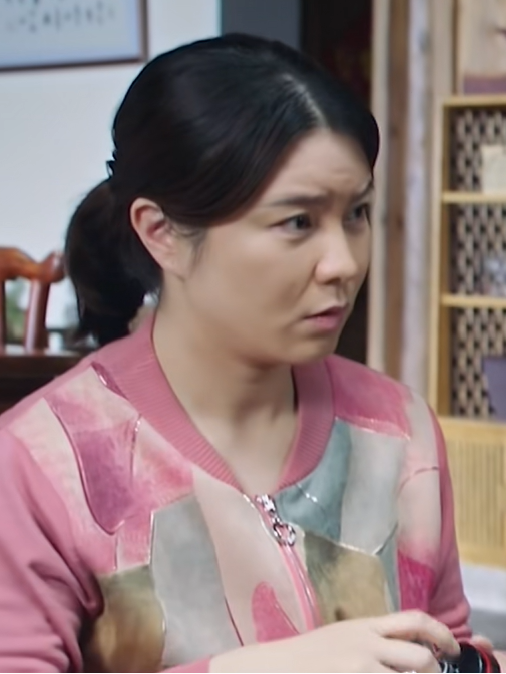 劉娟(當代農村劇《老大夫小大夫》中的角色) 劉娟(當代農村劇《老大夫小大夫》中的角色)