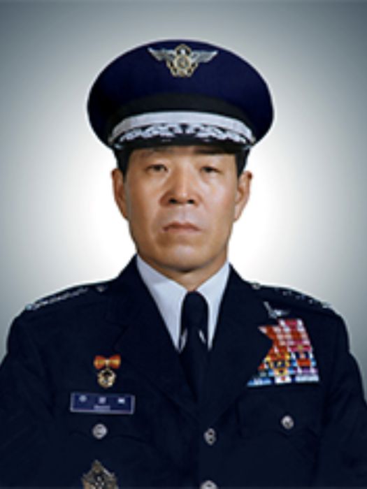 周永福(韓國國防部長官) 周永福(韓國國防部長官)