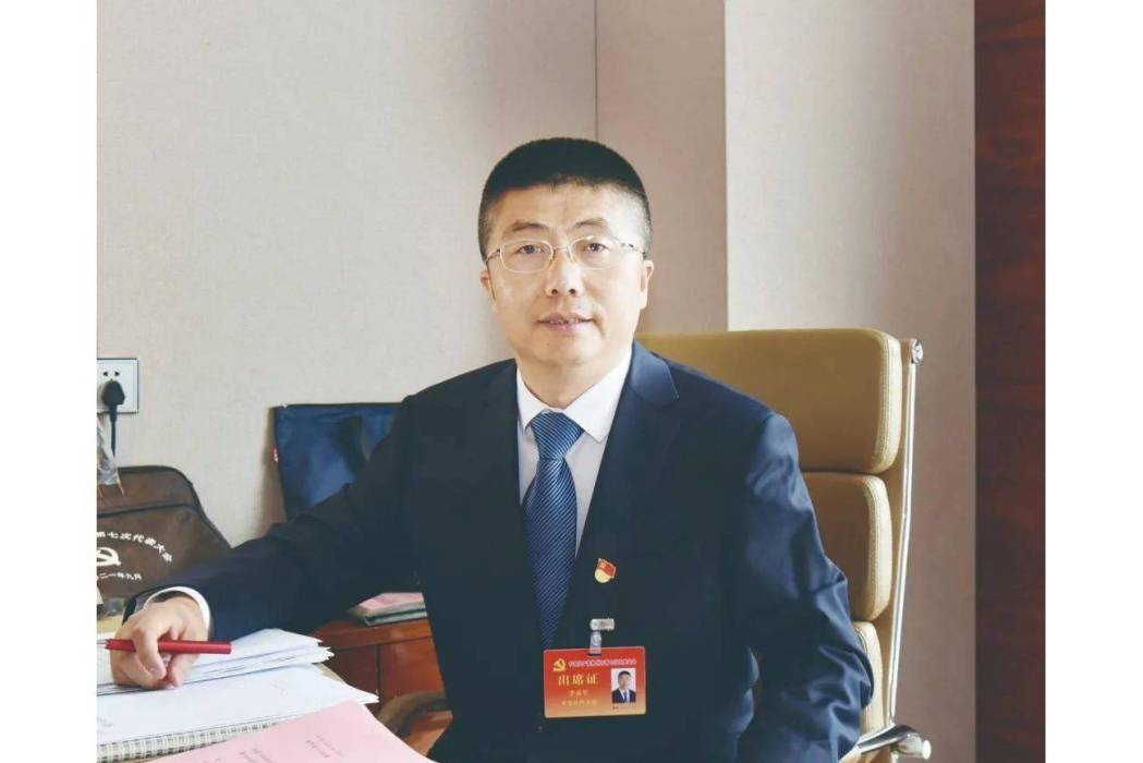 李亞軍(山西晉坤礦產品股份有限公司副經理) 李亞軍(山西晉坤礦產品股份有限公司副經理)