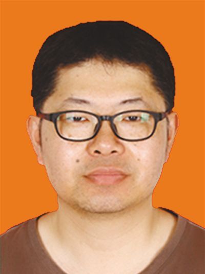盧中華(全國見義勇為模範群體獲得者) 盧中華(全國見義勇為模範群體獲得者)