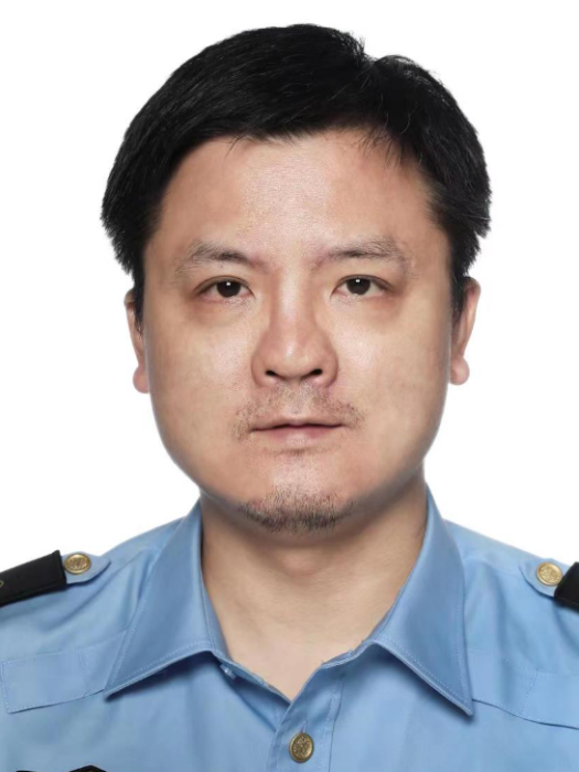 陳璞(湖南省長沙市芙蓉區交通運輸局黨組副書記、副局長) 陳璞(湖南省長沙市芙蓉區交通運輸局黨組副書記、副局長)