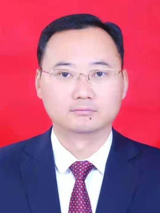 李小河(四川省巴中市南江縣人民政府黨組成員、副縣長) 李小河(四川省巴中市南江縣人民政府黨組成員、副縣長)