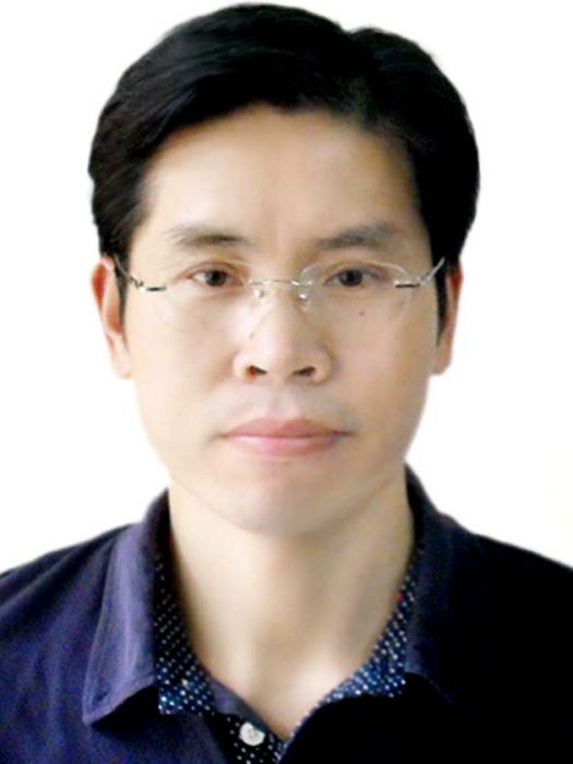 盧潤秋 盧潤秋