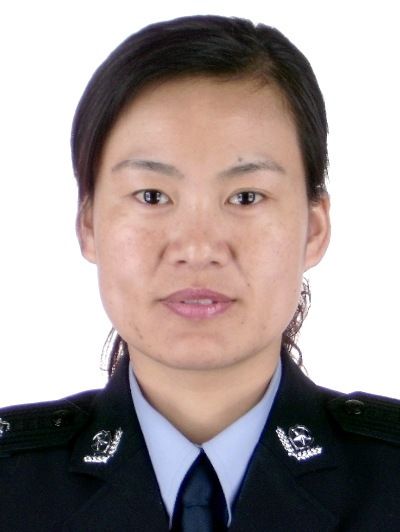 劉梅(山東省淄博市高青縣公安局黨委委員、法制大隊大隊長) 劉梅(山東省淄博市高青縣公安局黨委委員、法制大隊大隊長)