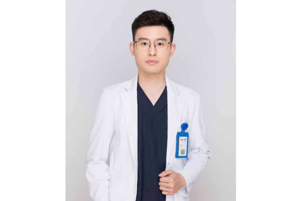 李明陽(濟南韓氏整形外科醫院醫師) 李明陽(濟南韓氏整形外科醫院醫師)
