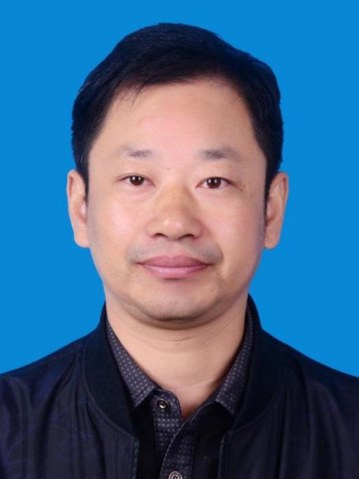 陳永林(江西省九江市都昌縣河道湖泊和水利工程管理中心主任) 陳永林(江西省九江市都昌縣河道湖泊和水利工程管理中心主任)