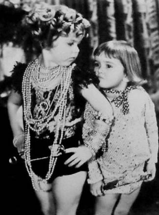 秀蘭·鄧波兒(Shirley Temple) 秀蘭·鄧波兒(Shirley Temple)