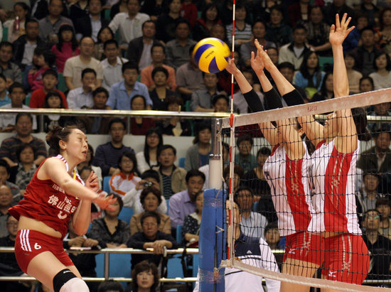 中日女排對抗賽第四場：中國3-0日本2
