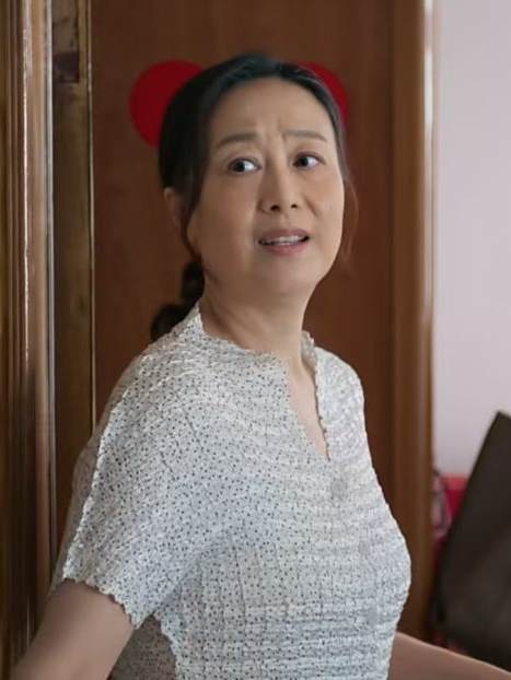 馬文麗(電視劇《以美之名》中的角色) 馬文麗(電視劇《以美之名》中的角色)