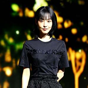 劉泳希(中國內地影視女演員) 劉泳希(中國內地影視女演員)