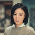 余滿月 余滿月