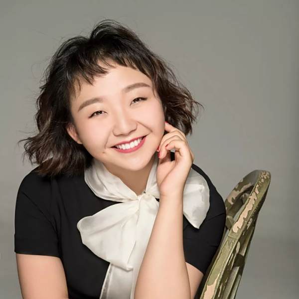 李嘉琦 李嘉琦