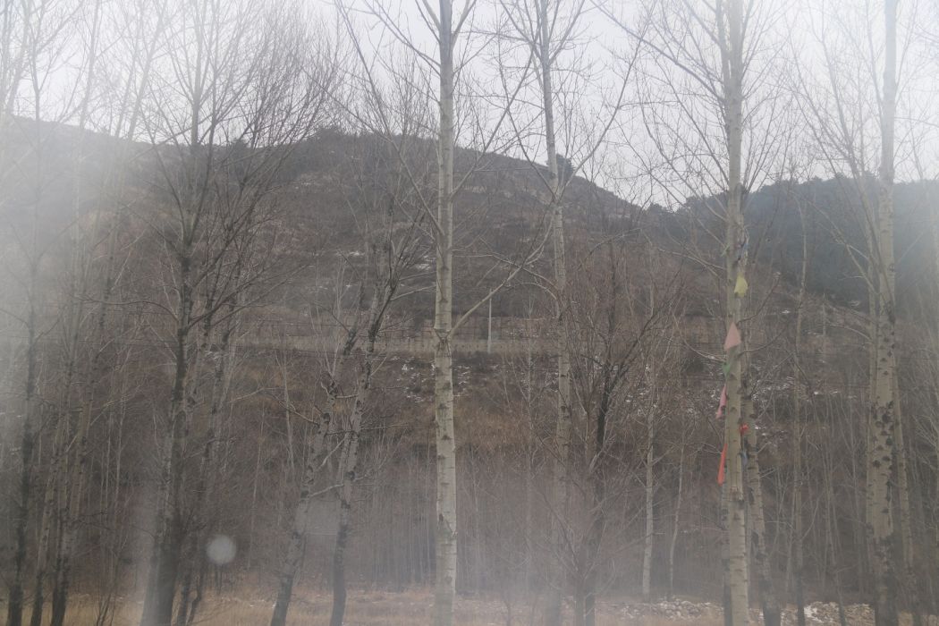 轎頂山(山西省晉中市太谷區太岳山脈北段山脈) 轎頂山(山西省晉中市太谷區太岳山脈北段山脈)