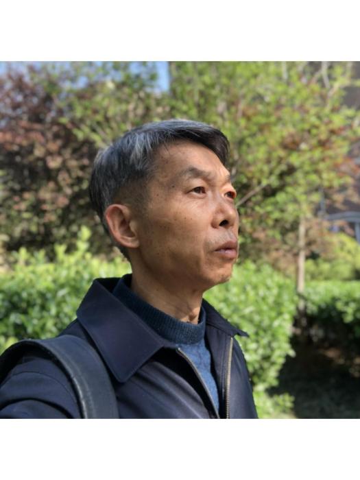 王新奇(中共黨員,大學本科學歷,副教授) 王新奇(中共黨員,大學本科學歷,副教授)