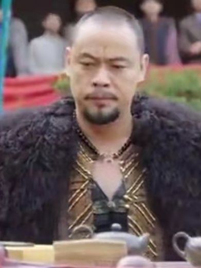 周占雄 周占雄