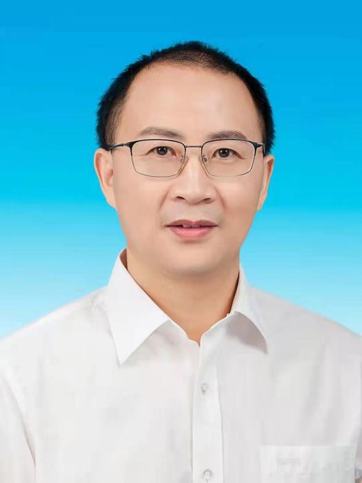 汪淼芳 汪淼芳