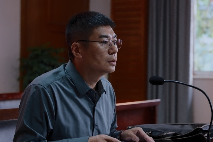 劉亞軍(當代都市劇《縣委大院》中的男配角) 劉亞軍(當代都市劇《縣委大院》中的男配角)