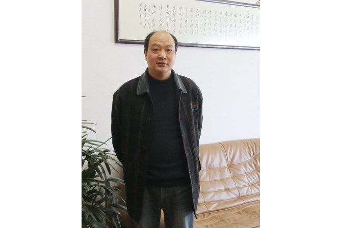 王英傑(中國書法家協會會員、江蘇省書法家協會理事、常州市書法家協會駐會副主席) 王英傑(中國書法家協會會員、江蘇省書法家協會理事、常州市書法家協會駐會副主席)