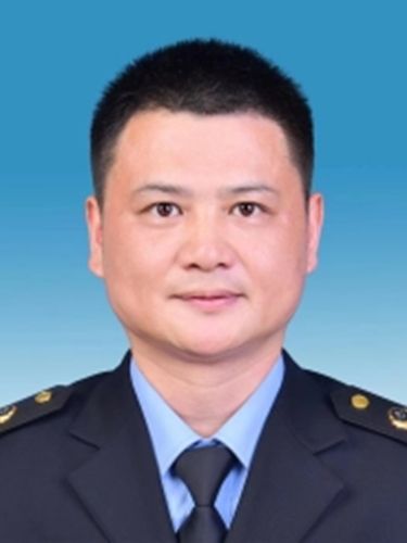 肖磊(湖南省長沙市市場監督管理局黨組成員、副局長) 肖磊(湖南省長沙市市場監督管理局黨組成員、副局長)