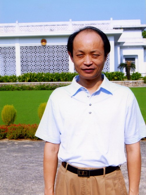 樊兆青 樊兆青