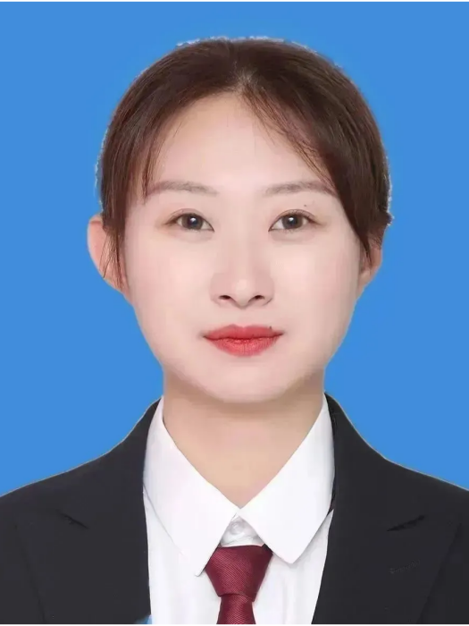 代佳冰 代佳冰