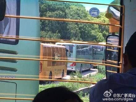 6.6上海動物園觀光車被困事件